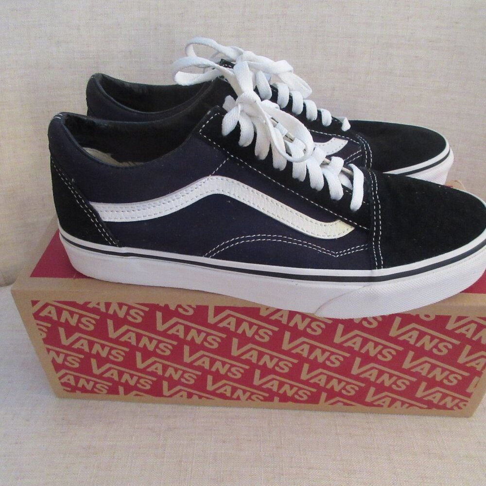 Vans Women's Old Skool Black/White In Box